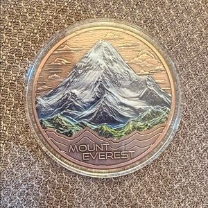 Mount Everest Commemorative Coin